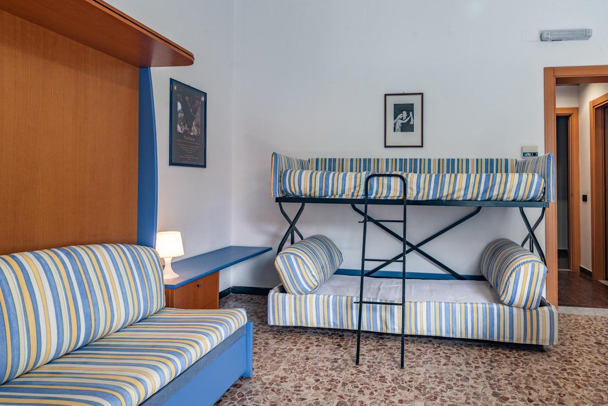 Aparthotel Residenza Adelaide Finale Ligure Exterior foto